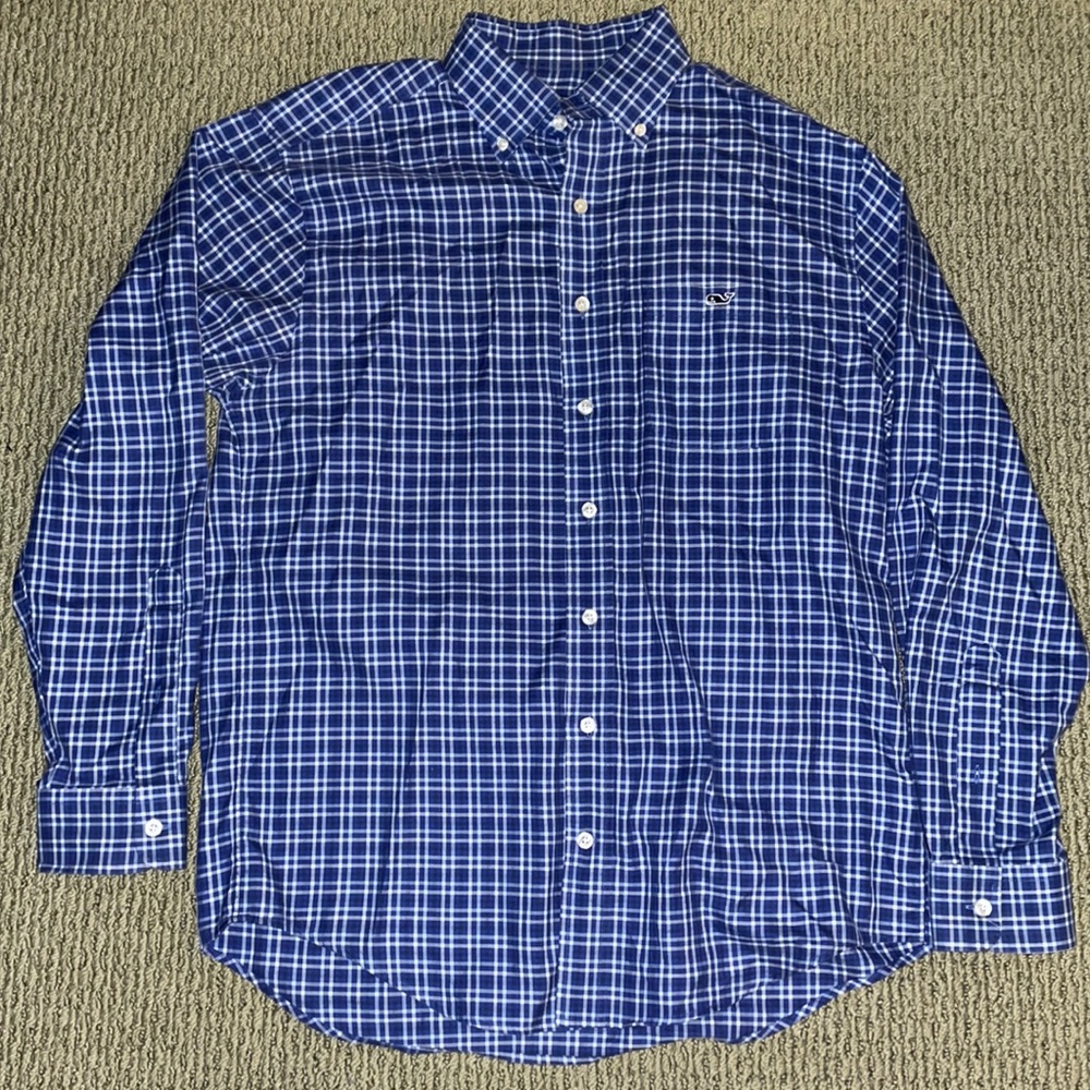Medium “Vineyard Vines” Classic Fit Tucker Shirt